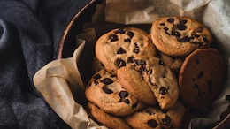 How To Make Eggless Chocolate Chip Cookies In Just 30 Minutes
