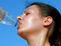 गर्म हवा और लू से कैसे बचें, लू लगने पर क्या करें? एम्स डॉक्टर के बताए गए इन टिप्स को जरूर अपनाएं गर्म हवा और लू से कैसे बचें, लू लगने पर क्या करें? एम्स डॉक्टर के बताए गए इन टिप्स को जरूर अपनाएं