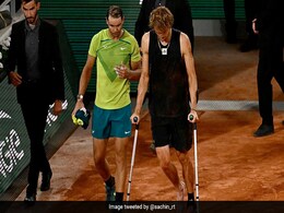 Rafael Nadal ने चोटिल एलेक्जेंडर ज्वेरेव के लिए ऐसी खेल भावना दिखाकर जीत लिया दिल, तेंदुलकर ने की तारीफ Rafael Nadal ने चोटिल एलेक्जेंडर ज्वेरेव के लिए ऐसी खेल भावना दिखाकर जीत लिया दिल, तेंदुलकर ने की तारीफ