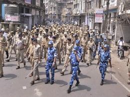 पैगंबर टिप्पणी विवाद : यूपी में अब तक 421 लोग गिरफ्तार, 20 प्राथमिकियां दर्ज पैगंबर टिप्पणी विवाद : यूपी में अब तक 421 लोग गिरफ्तार, 20 प्राथमिकियां दर्ज
