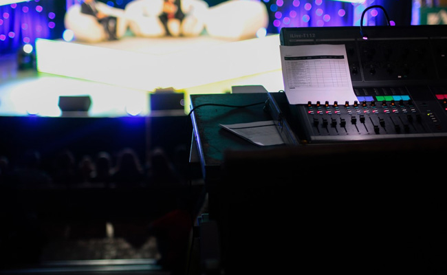 Mail Error Floods US TV Station's Office With Snacks Requests