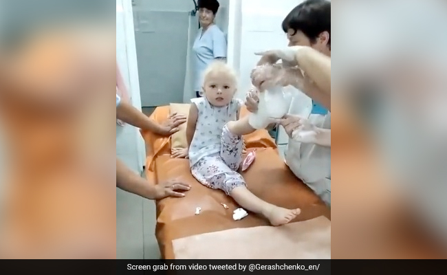 Viral Video: Girl Sings Ukraine's National Anthem While Getting Bandaged