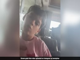 Karan Johar Hilariously "Pout Shamed" By Son Yash. "Well Done <i>Beta</i>," Comments Kareena Kapoor Karan Johar Hilariously "Pout Shamed" By Son Yash. "Well Done <i>Beta</i>," Comments Kareena Kapoor
