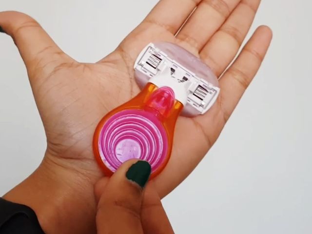 Forget salon appointments with this handy razor that snaps away body ...