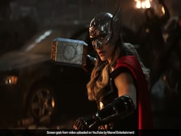 How Natalie Portman, 5'3, Played A 6-Foot-Tall Thor How Natalie Portman, 5'3, Played A 6-Foot-Tall Thor