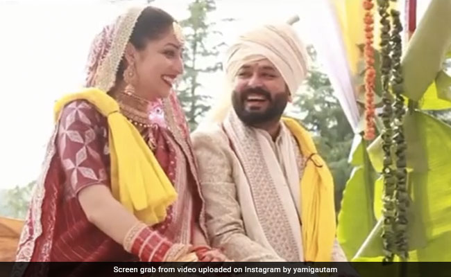 On First Wedding Anniversary, Yami Gautam And Aditya Dhar Wished Each Other Like This