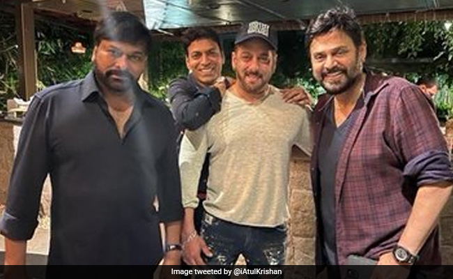 Salman Khan's Hyderabad Rendezvous With Chiranjeevi And Venkatesh Daggubati. See Pic