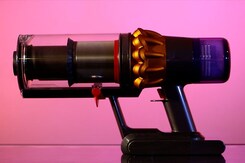 Dyson V15 Detect: The Most Powerful Vacuum Cleaner in Town? Dyson V15 Detect: The Most Powerful Vacuum Cleaner in Town?