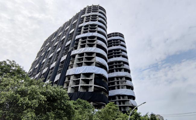 How Noida Twin Towers, Taller Than Qutub Minar, Will Be Razed In 9 Seconds