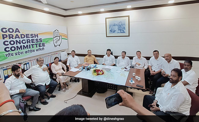 Congress Buys Time In Goa; BJP In Touch With Rebels, Say Sources