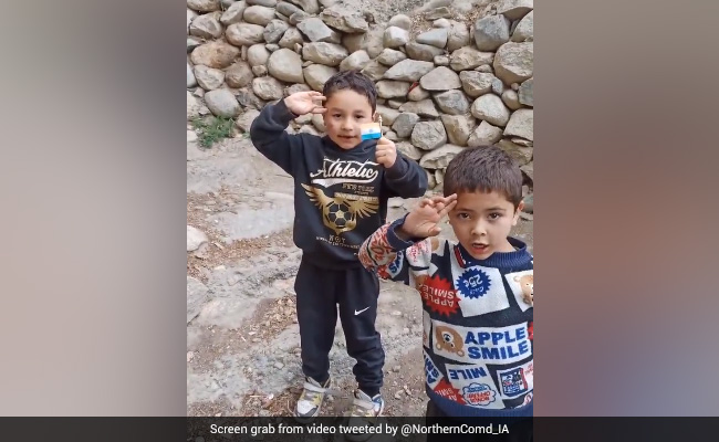 Video: Kashmir Children Sing National Anthem, Warm Hearts On Internet
