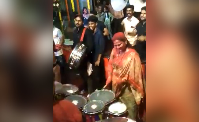 Watch: Chief Minister Eknath Shinde's Wife Plays Drums To Welcome Him Home