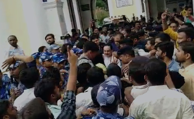 "JP Nadda, Go Back": As BJP Chief Faces Students' Protest In Patna, More Friction In Bihar Ruling Alliance