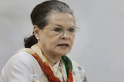 Sonia Gandhi Sends Senior Congress Leader To Goa Amid Party Crisis Sonia Gandhi Sends Senior Congress Leader To Goa Amid Party Crisis