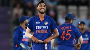 अर्शदीप हाल ही में खूब पिटे, पर वर्ल्ड रिकॉर्ड के मुहाने पर, बनेंगे 21 साल में पहले बॉलर