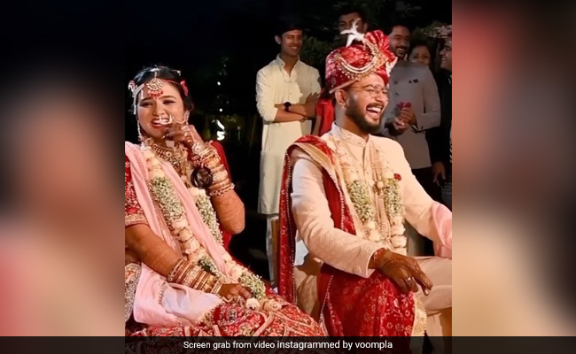 शादी के सात वचन लेते समय प्रॉपर्टी को लेकर दूल्हे ने साफ कर दी ये बात तो देखते रह गए लड़की वाले, जमकर वायरल हो रहा VIDEO