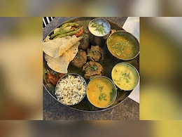 Janmashtami 2025 Bhog Recipes: कान्हा को खुश करने के लिए जन्माष्टमी पर बनाएं ये 5 पारंपरिक और प्रिय भोग Janmashtami 2025 Bhog Recipes: कान्हा को खुश करने के लिए जन्माष्टमी पर बनाएं ये 5 पारंपरिक और प्रिय भोग