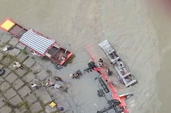 13 Dead As Bus Headed To Pune Falls Into River Narmada In Madhya Pradesh 13 Dead As Bus Headed To Pune Falls Into River Narmada In Madhya Pradesh