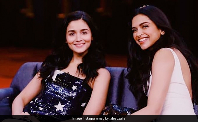 <i>Koffee With Karan 7</i>: Yes, Alia Bhatt Is Friends With Ranbir Kapoor's Exes - She "Loves Them Both." Next Question