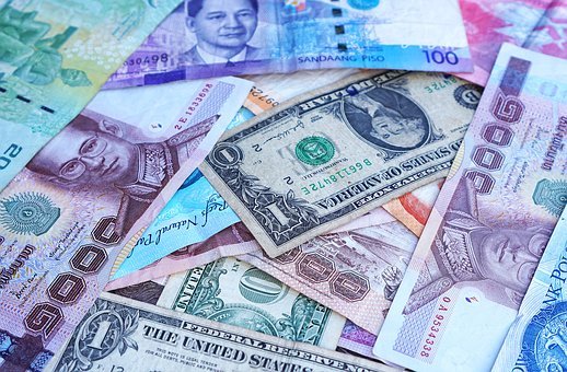 Forex Reserves Fall By $5 Billion On Dollar's Supremacy And Rupee's Lows