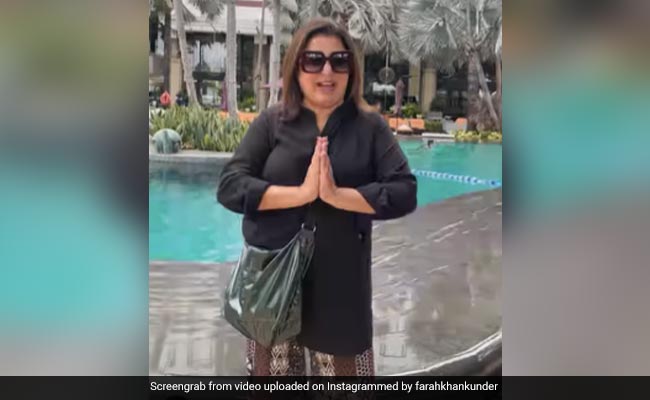 Dear Travel Vloggers, Take Notes From Farah Khan (But At Your Own Peril)