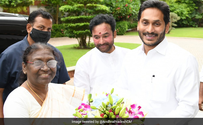 Request You To Support Your Sister: Droupadi Murmu To YSR Congress In Andhra Pradesh