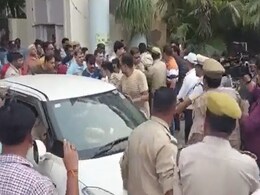 यूपी और छत्तीसगढ़ आमने-सामने, क्यों होते हैं राज्यों की पुलिस के बीच विवाद? यूपी और छत्तीसगढ़ आमने-सामने, क्यों होते हैं राज्यों की पुलिस के बीच विवाद?