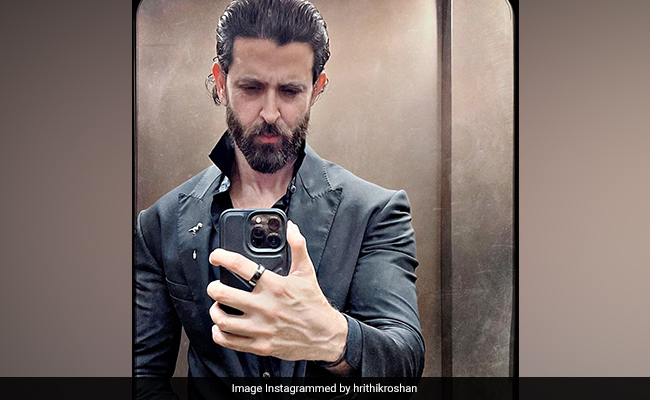 Hrithik Roshan And Saba Azad's Road Trip View Is Straight Out Of A French Postcard