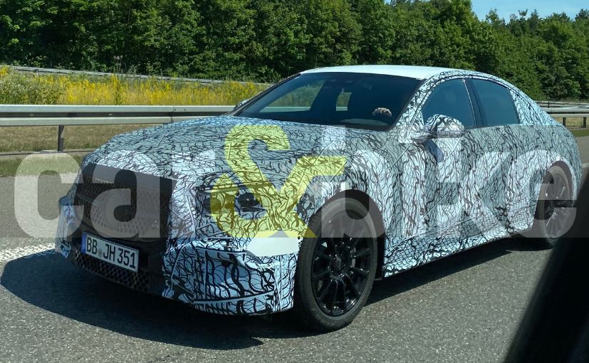 Sixth Generation Mercedes-Benz E-Class (W214) Seen Testing In Germany