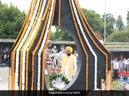 Bhagwant Mann Pays Tribute To War Heroes On Kargil Vijay Diwas Bhagwant Mann Pays Tribute To War Heroes On Kargil Vijay Diwas