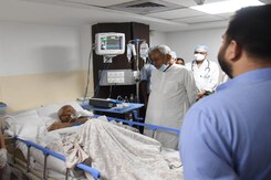 Before Lalu Yadav's Delhi Trip To Treat Fracture, Nitish Kumar's Visit Before Lalu Yadav's Delhi Trip To Treat Fracture, Nitish Kumar's Visit