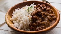 Man Eats Rajma Chawal With Hands, Divides Desi Reddit Users