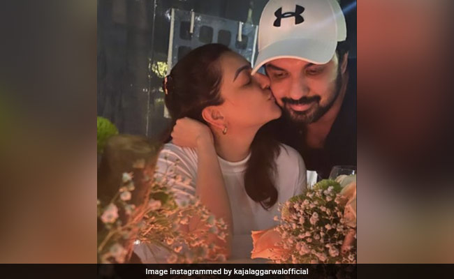 Kajal Aggarwal's Pic With Husband Gautam Kitchlu Is Too Cute To Miss
