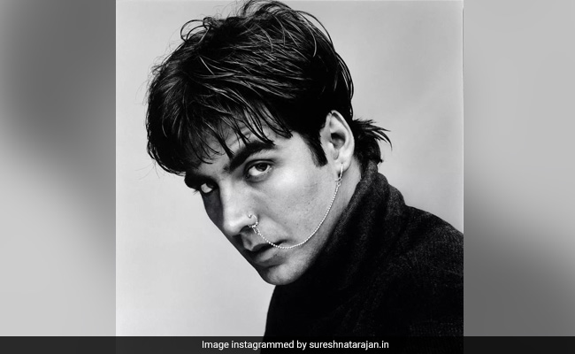 When Akshay Kumar Sported A Nose Ring In 1995: A Fashion Choice That Was Ahead Of Its Time