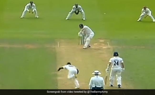 Kemar Roach का काउंटी में कहर, देखिए VIDEO कैसे हवा में लहराई गेंद, बल्लेबाज के उड़े होश