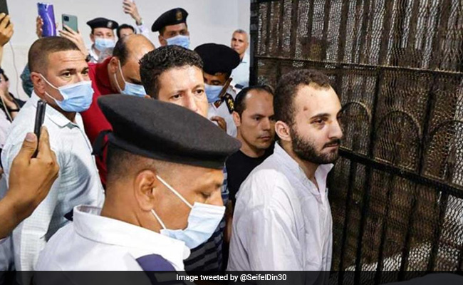 Egyptian Court Calls For Live TV Execution Of Man Who Fatally Stabbed Woman For Rejecting Him