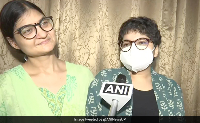 Teen Fighting Cancer Scores 97.75% In Class 12, Wants To Be A Doctor