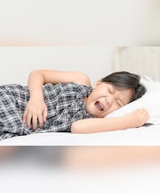 दादी-नानी के नुस्खे: बच्चों के पेट के कीड़े भगाने के आसान और नेचुरल उपाय