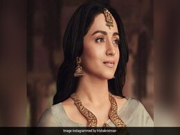 <i>Ponniyin Selvan</i>: Trisha Was Asked For Her "Live Location" By Karthi. Her LOL Reply <i>Ponniyin Selvan</i>: Trisha Was Asked For Her "Live Location" By Karthi. Her LOL Reply