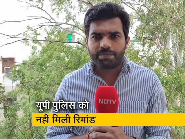 लखीमपुर कोर्ट ने पुलिस को नहीं दी जुबैर की रिमांड, न्यायिक हिरासत में रखने का निर्देश
