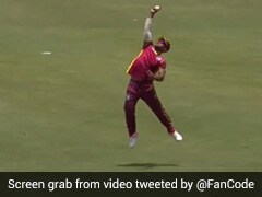 Watch: Nicholas Pooran Takes One-Handed Stunner To Dismiss Shreyas Iyer