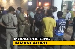 Right-Wing Group Stops Students' Party At Karnataka Pub Right-Wing Group Stops Students' Party At Karnataka Pub