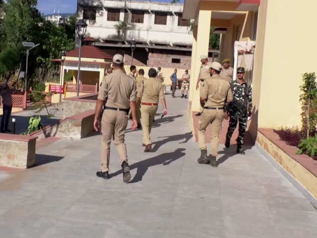 ITBP के जवान ने 3 साथियों पर की फायरिंग, फिर खुद को मारी गोली: पुलिस