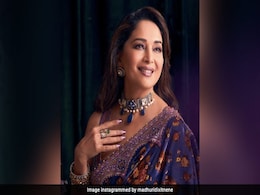 Hariyali Teej में साड़ी के साथ ये हेयरस्टाइल करें ट्राई, लगेंगी बेहद स्टाइलिश Hariyali Teej में साड़ी के साथ ये हेयरस्टाइल करें ट्राई, लगेंगी बेहद स्टाइलिश