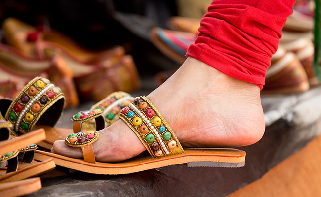 Amazon Prime Day Sale 2022: Buy Ethnic Shoes For Women For Fabulous Deals