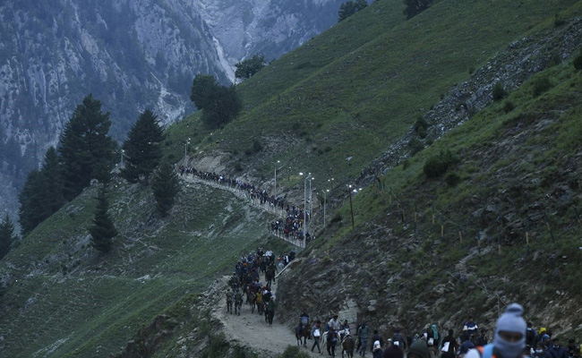 Amarnath Yatra Temporarily Suspended Amid Heavy Rainfall: Officials