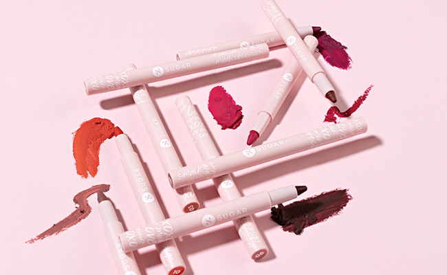 From Long Lasting Mattes To Ultra Hydrating Glosses, These 5 Lipsticks Are All Your Makeup Kit Will Need