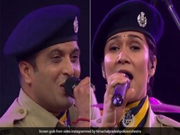 पुलिस अधिकारियों ने शाहरुख के गाने पर दी ऐसी परफॉरमेंस कि देखने वालों की बोलती हुई बंद, बोले- इंडिया का बेस्ट बैंड  पुलिस अधिकारियों ने शाहरुख के गाने पर दी ऐसी परफॉरमेंस कि देखने वालों की बोलती हुई बंद, बोले- इंडिया का बेस्ट बैंड