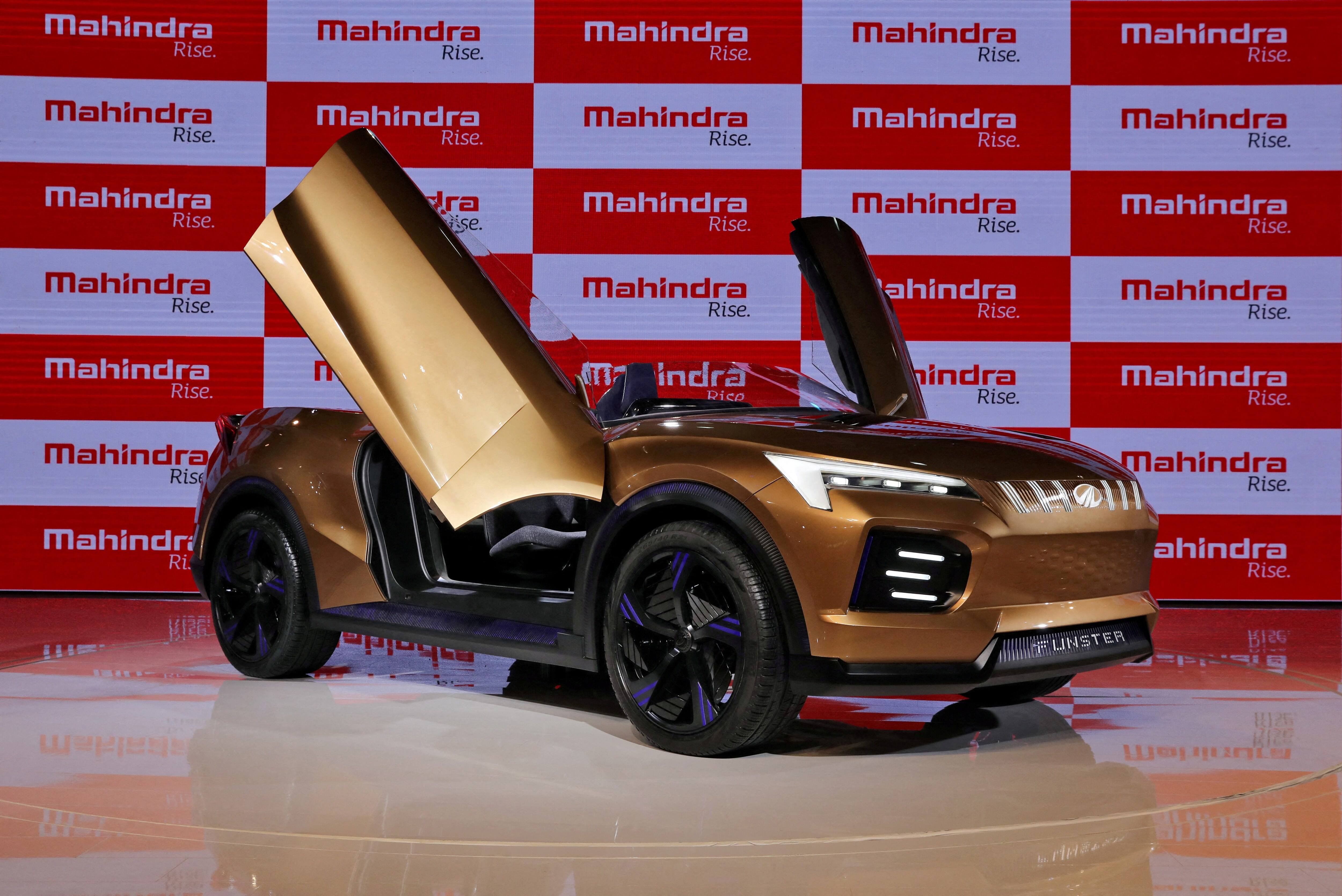 Mahindra To Get Batteries For India's First Electric SUV From South Korea