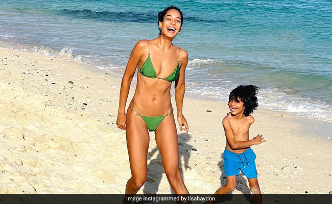 Just Some Happy Pics Of Lisa Haydon And Son Zack From The Beach